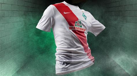 Trikothose, original im guten zustand. Werder Bremen 15-16 Event-Trikot enthüllt - Nur Fussball