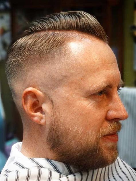 And the thinness of the hair creates a flexible fringe that will move with you. 20 Hairstyles for Men With Thin Hair (Add More Volume ...