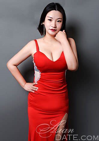Member Caring China Liang From Shanghai 41 Yo Hair Color Chestnut