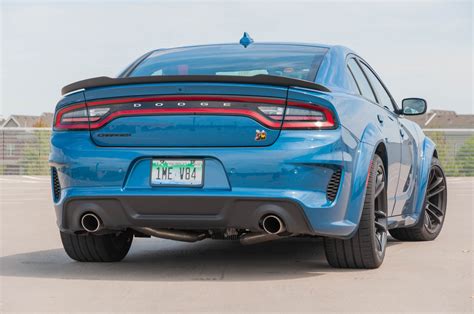 The 2020 Dodge Charger Rt Scat Pack Widebody Says To Hell With The Hellcat