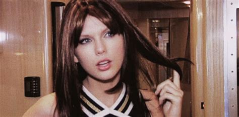 Taylor Swift With Brown Hair