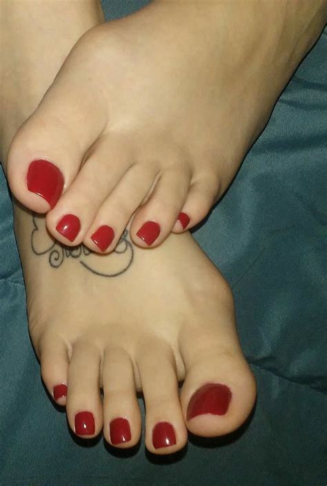 Cute Red Toes Pretty Toe Nails Cute Toe Nails Pretty Toes Foot Pics