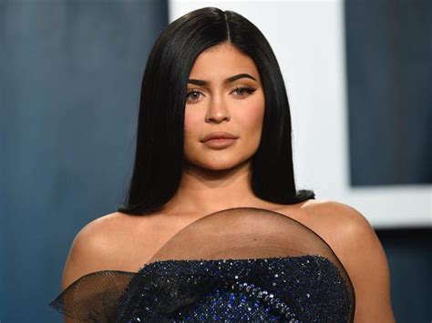 Kylie Jenner Denies That She Referred To Herself As Brown Skinned