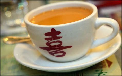 The milk tea served by hong kong tea restaurants typically made in the way of silk stockings milk tea. Hong Kong Milk Tea Tea | Milk tea, Ginger sauce, Recipes