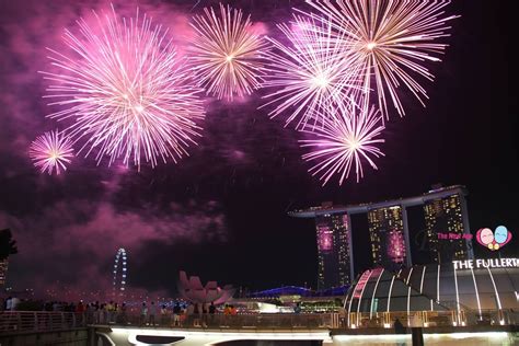 Singapore is rallying for the people to call on our singapore the ndp 2021 theme is together, our singapore spirit. National Day Rehearsal Dates and National Day 2019 (With ...