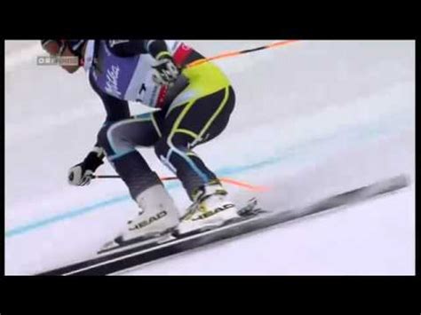 Von könig aksel bis pechvogel luitz. Zielsturz - Aksel Lund Svindal - FIS Ski WM 2011 - YouTube