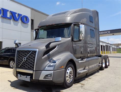 Volvo Vnl Semi Trucks For Sale