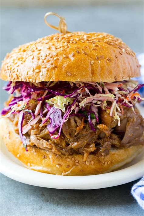 Slow Cooker Pulled Pork Sandwiches Dinner At The Zoo