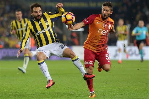 Fenerbahçe'yle ilgili son dakika transfer haberlerini, son daki̇ka gelişmelerini, fenerbahçe'nin fikstürü ve puan durumunu öğrenmek için fotomaç fenerbahçe sayfasını ziyaret edin. Galatasaray vs Fenerbahce: Tipp & Prognose (23.04.17)