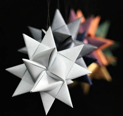 Handmade Holiday 14 Diy Origami Ornaments — From The Archives