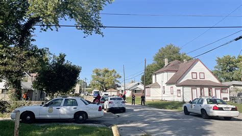 Impd Officers Fatally Shoot Woman On Near North Side