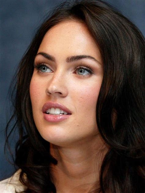 In this yearbook pic, megan fox is smiling big with teeth coming in and exuberance that seems out of place. #smile with Megan Fox! | Megan fox face, Megan fox hot ...