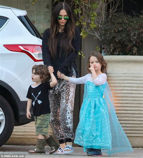 We thought we had seen the best of fox until overnight she became a megastar after starring in the 2007 blockbuster. Megan Fox's son Noah dons Frozen dress for family lunch | Daily Mail Online