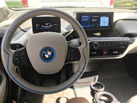A $4,875 bmw i3 lease credit is available on all lease contracts. BMW Lease Takeover in Mississauga, ON: 2018 BMW i3 Automatic 2WD ID:#8614 • LeaseCosts Canada