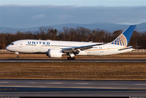 N29907 United Airlines Boeing 787 8 Dreamliner Photo By Alexis Boidron