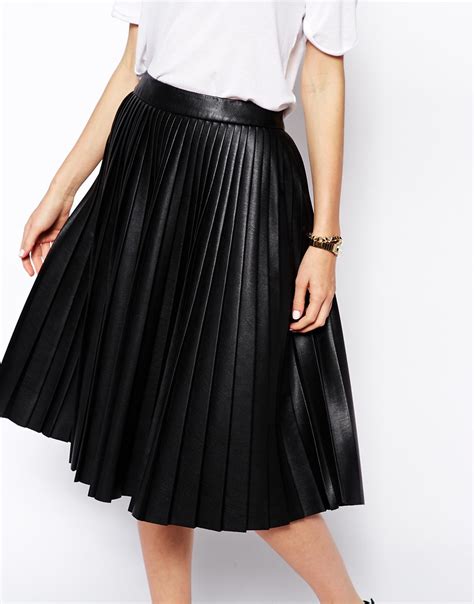 Lyst Asos Pleated Midi Skirt In Leather Look In Black