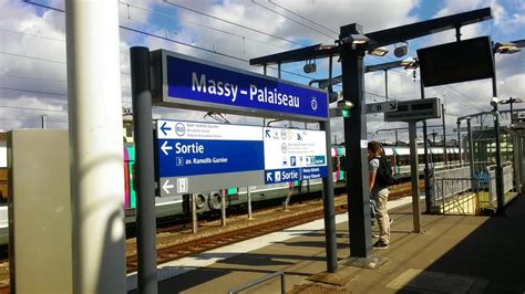 Consultez toutes les annonces immobilières sur palaiseau et sa région. Gare de Massy Palaiseau - Train Stations - Place de l ...