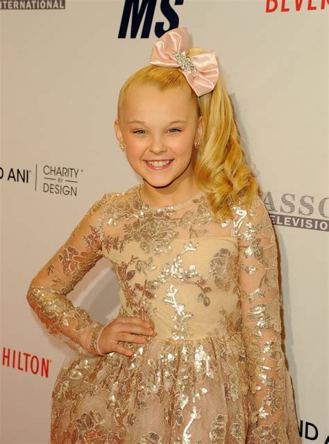 jojo siwa s “boomerang has a very special message for the ‘dance moms star and her fans
