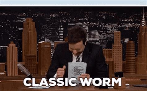 Classic Worm Gif Classic Worm Discover Share Gifs