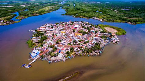 Mexican Venice Is Village Isolated On Own Tiny Island Paul Cole Travels