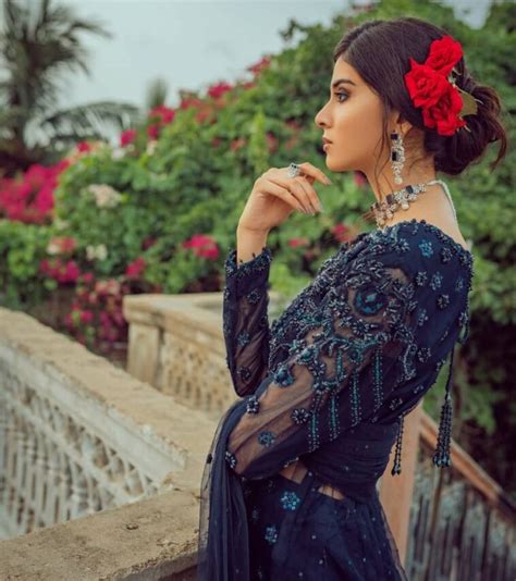 Zainab Shabbir Stuns In Traditional Bridal Wear [pictures] Lens