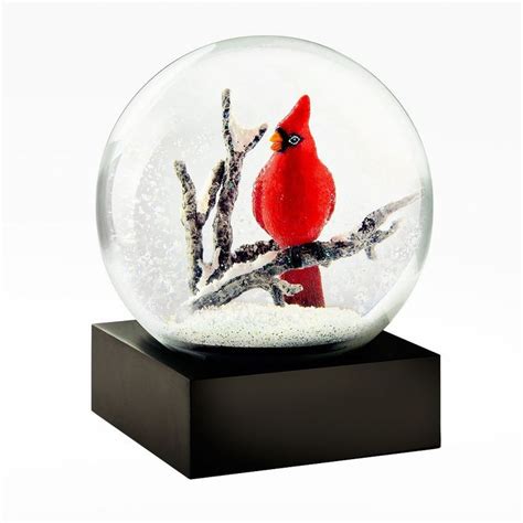 Cardinal Singing Snow Globe R In 2021 Snow Globes Christmas Snow