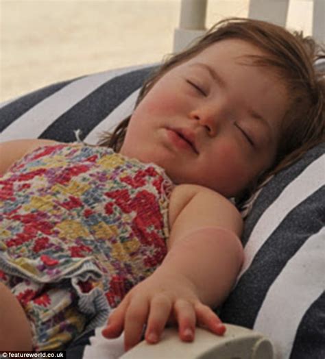 Natalia Golwniowski The Five Year Old Model With Down S Syndrome Daily Mail Online