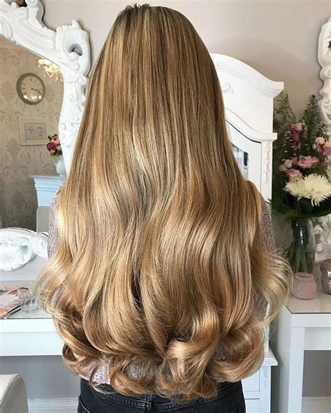 25 cool hairstyles for thick wavy hair | creativefan beautiful copper accents on hair layered medium to long from back and sides. Long Hair 💗💗💗 (@rapunzel.worldwide) • Instagram photos and ...