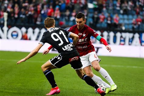 W internecie dostęp również dzięki darmowej aplikacji tvp sport. Mecz Lech Poznań - Wisła Kraków w TVP Sport. Plan ...