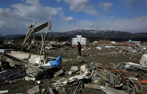 Earthquake Tsunami Hit Japan