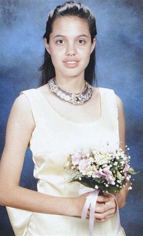 Angelina Jolie As A Teenager 17 Photos Klykercom