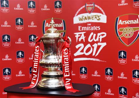 Arsenal Brings The Emirates Fa Cup To Dubai