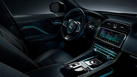 This is jaguar's finest interior to date. Jaguar F-PACE | Diseño interior | SUV premium | Jaguar ...