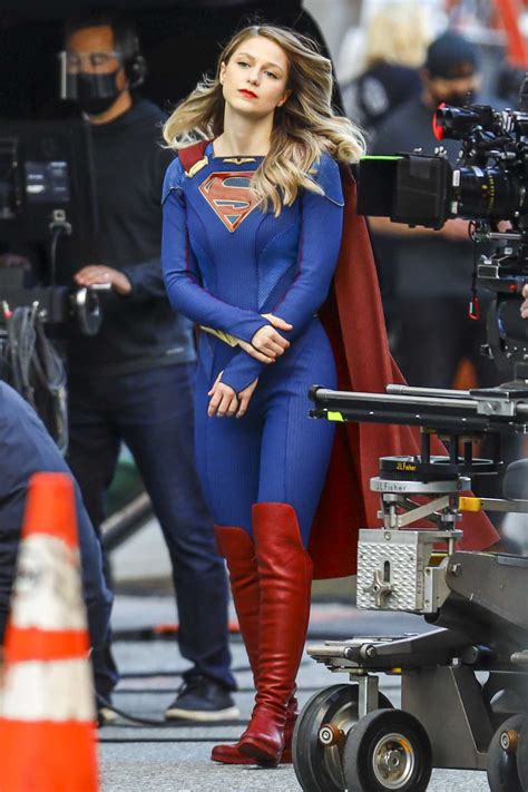 Melissa Benoist On The Set Of A Scene For Supergirl In Vancouver