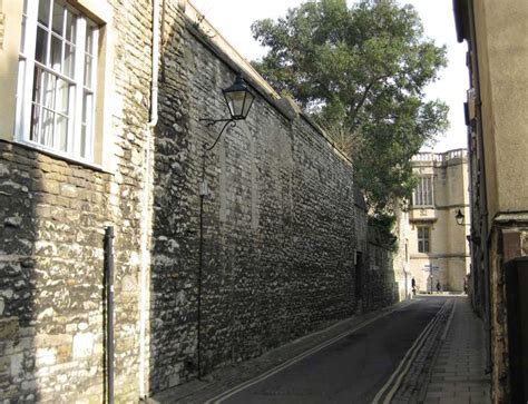 Oxford City Wall