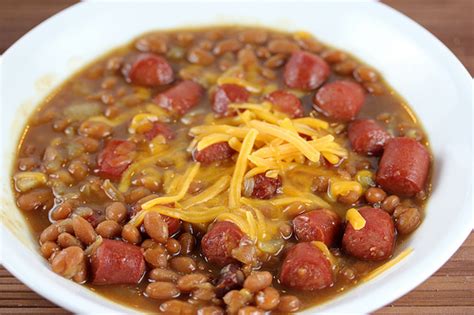 But recipe developer andrew schloss recommends an optional extra step that yields the ultimate hot dog: Simple Beans and Hotdogs Recipe