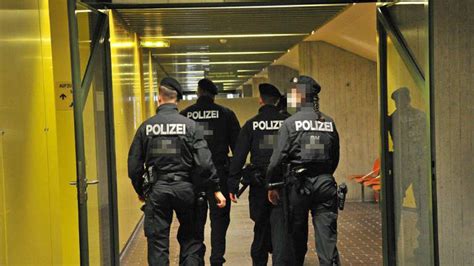 koks skandal um münchner polizist er lernte dealer in der milchbar kennen „habe scheiße gebaut“