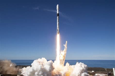 Spacex falcon 9 v1.2 updated march 14, 2021. SpaceX Falcon 9 launches multiple smallsat mission for Spaceflight Industries using an ...