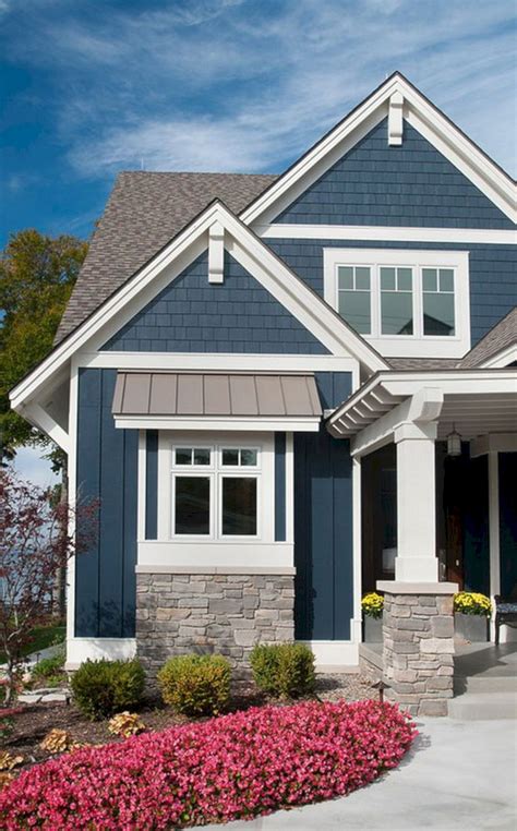 Dark navy blue exterior house paint. 35+ Beautiful Navy Blue and White Ideas For Home Exterior ...