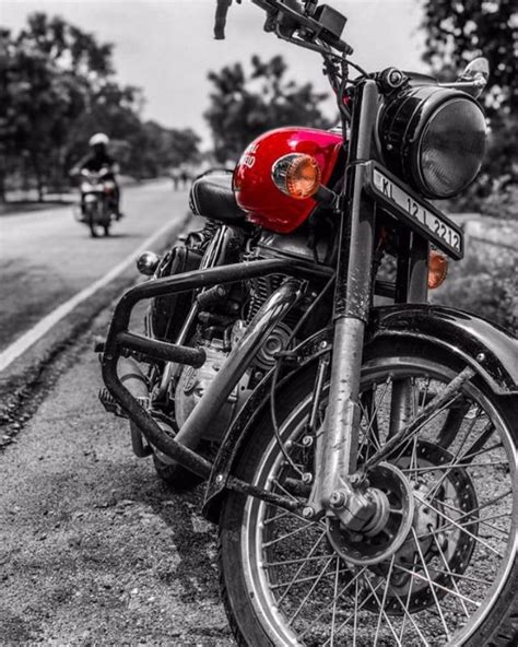 Red Royal Enfield Hd Mobile Wallpapers Wallpaper Cave