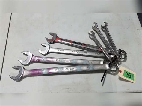 7 Paramount Lrg Standard Wrenches Adam Marshall Land And Auction Llc