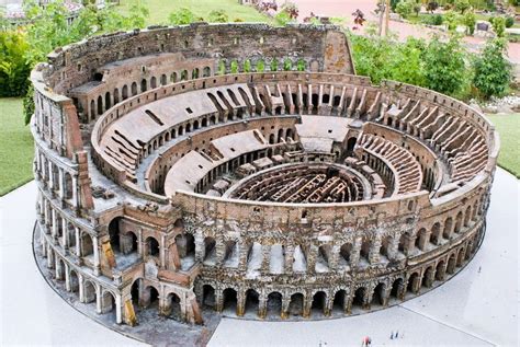 How To Build A Roman Colosseum Model