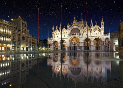 Premium Photo Basilica In San Marco Square In Venice With Reflection On High Tide Night