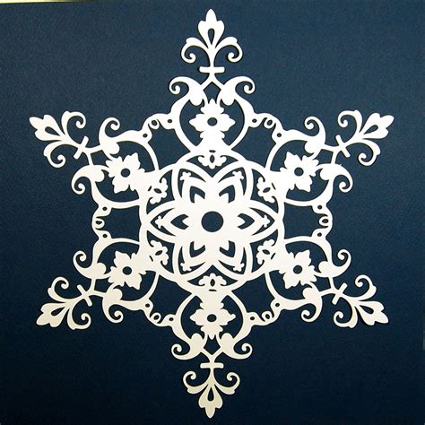 Capadia Designs Elegant Snowflake