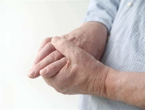 Hands Stiff In The Morning Why And Best Treatment Options