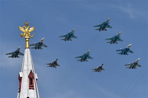 Putin Presides Over Victory Day Parade The Washington Post