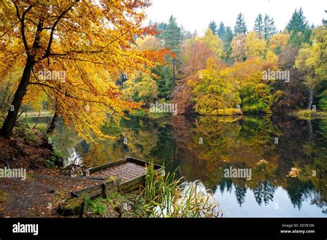 Loch Dunmore High Resolution Stock Photography And Images Alamy