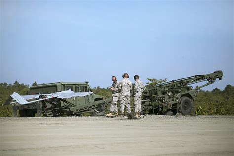 New Jersey Army National Guardsmen Stand By Before Launching A Rq 7
