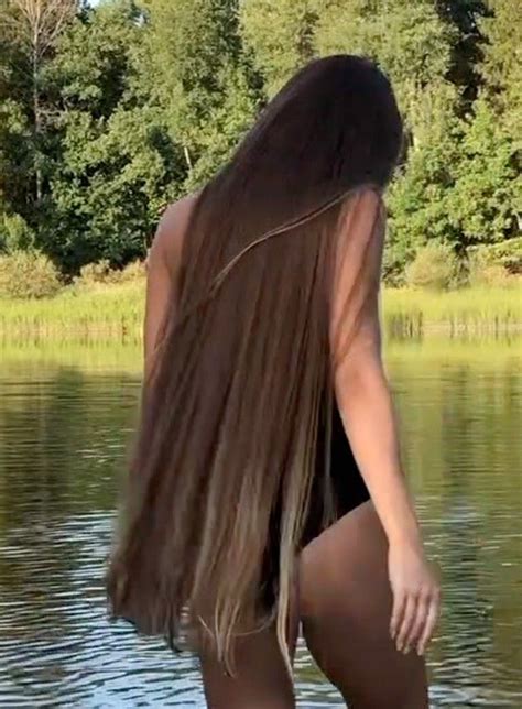 Vdeo Vera By The Water Part Realrapunzels Hair Styles Long Hair Pictures Really Long