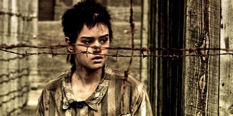 Schindler's list (1993), la vita è bella (1997), l'aritmetica del diavolo (1999), fuga da sobibor (1987), senza destino (2005), amen. Mi ricordo Anna Frank - RaiPlay